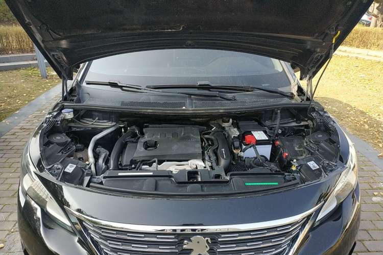 Used Peugeot 5008 2017 380THP 7-Seater Luxury Edition Engine Bay