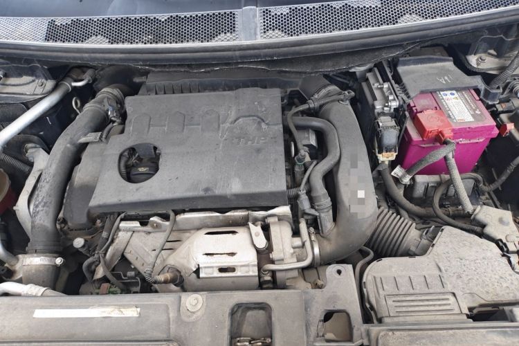 Used Peugeot 5008 2017 380THP 7-Seater Elite Edition Engine Bay