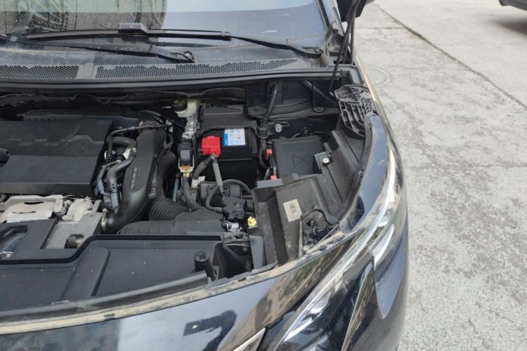 Used Peugeot 5008 2017 380THP 7-Seater Luxury GT Edition Engine Bay Left
