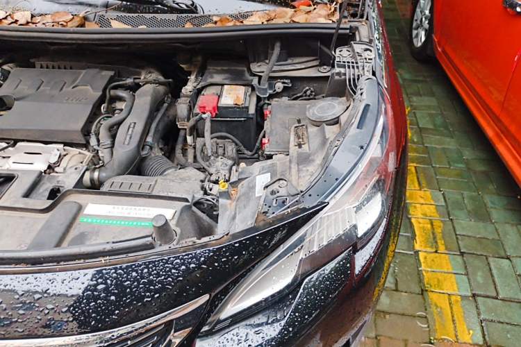 Used Peugeot 5008 2017 380THP 5-Seater Elite Edition Engine Bay Left