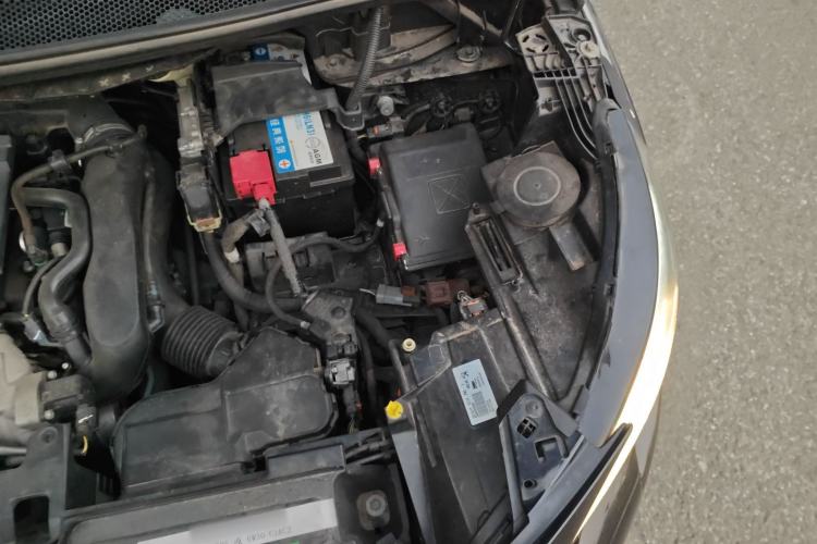 Used Peugeot 5008 2017 350THP 7-Seater Elite Edition Engine Bay Left