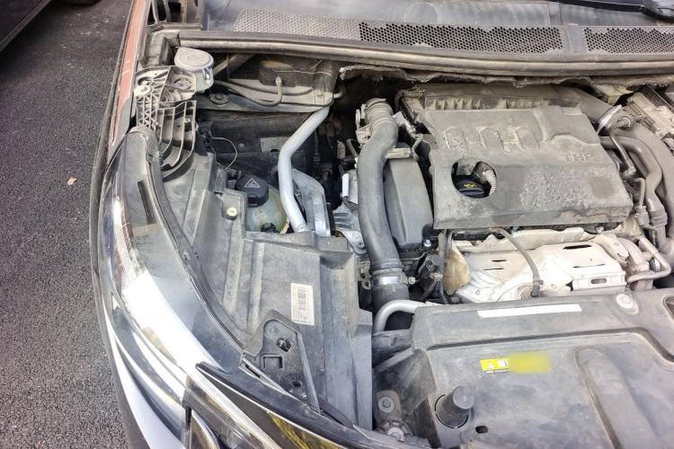 Used Peugeot 5008 2017 380THP 7-Seater Luxury GT Edition Engine Bay Right