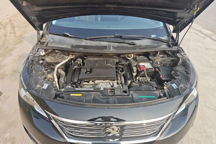 Used Peugeot 5008 2017 380THP 7-Seater Elite Edition Engine Bay