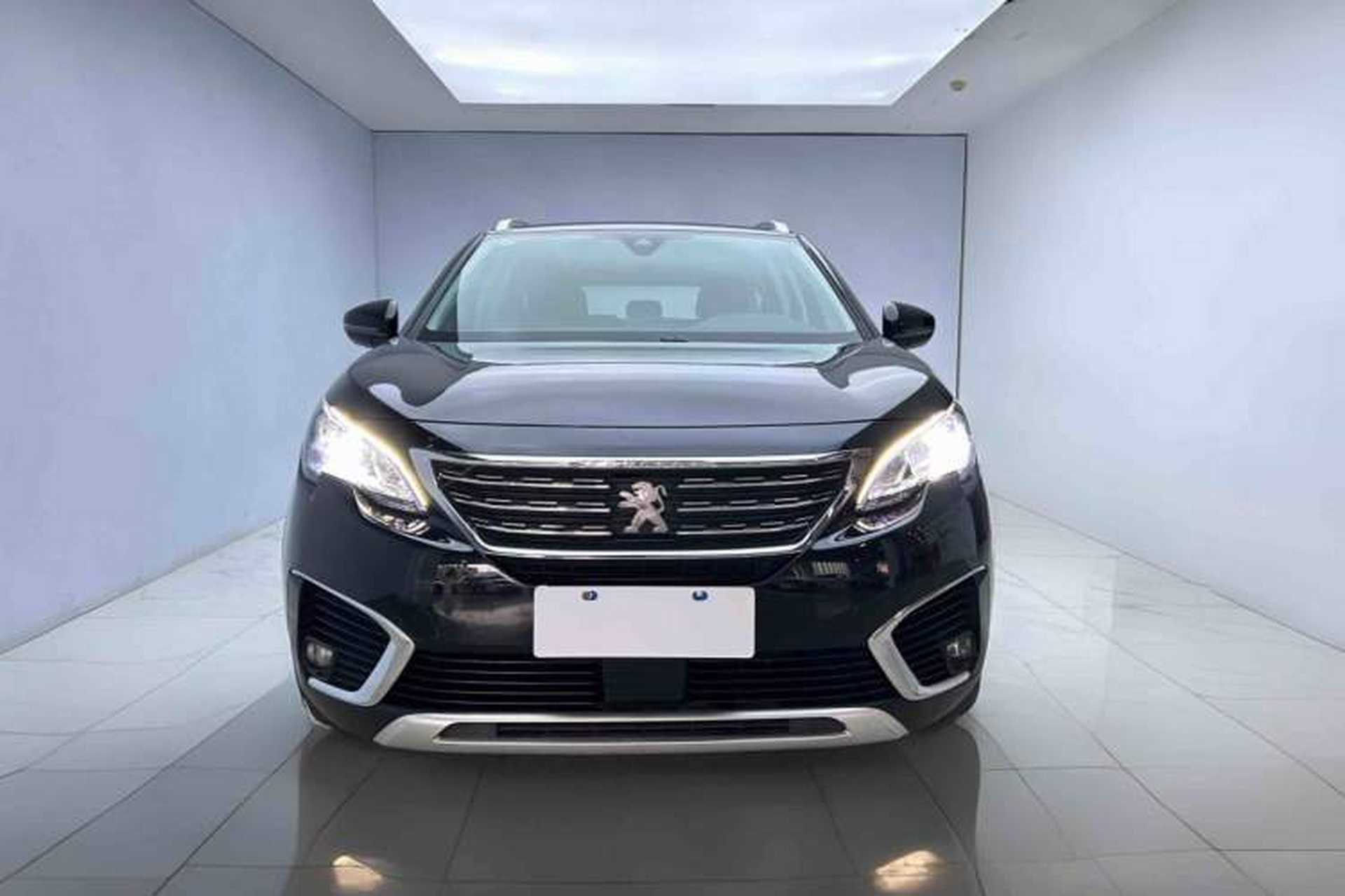 Used Peugeot 5008 2017 350THP 7-Seater Elite Edition Exterior 1