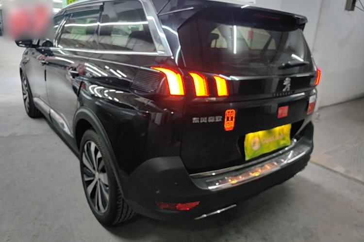 Used Peugeot 5008 2017 380THP 7-Seater Luxury Edition Exterior 2