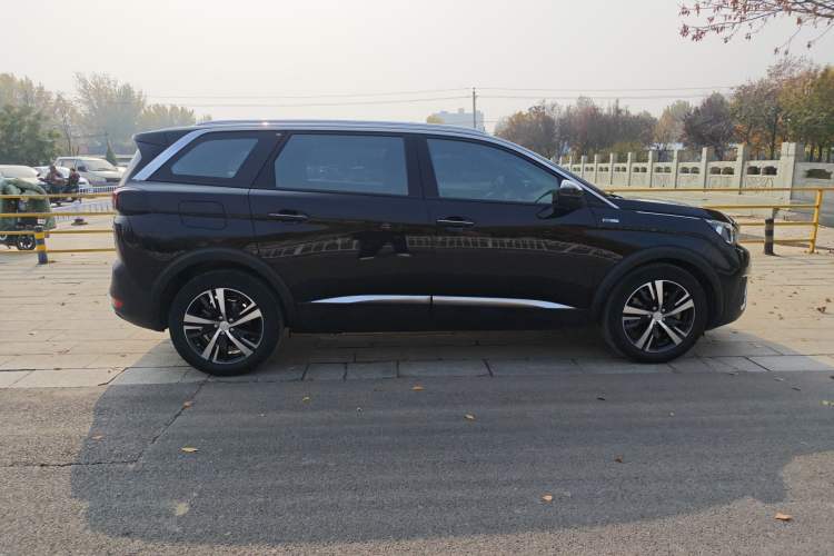 Used Peugeot 5008 2017 380THP 7-Seater Elite Edition Exterior 3