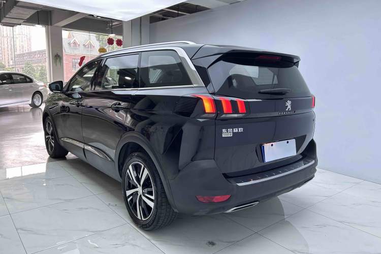 Used Peugeot 5008 2017 350THP 7-Seater Elite Edition Exterior 4