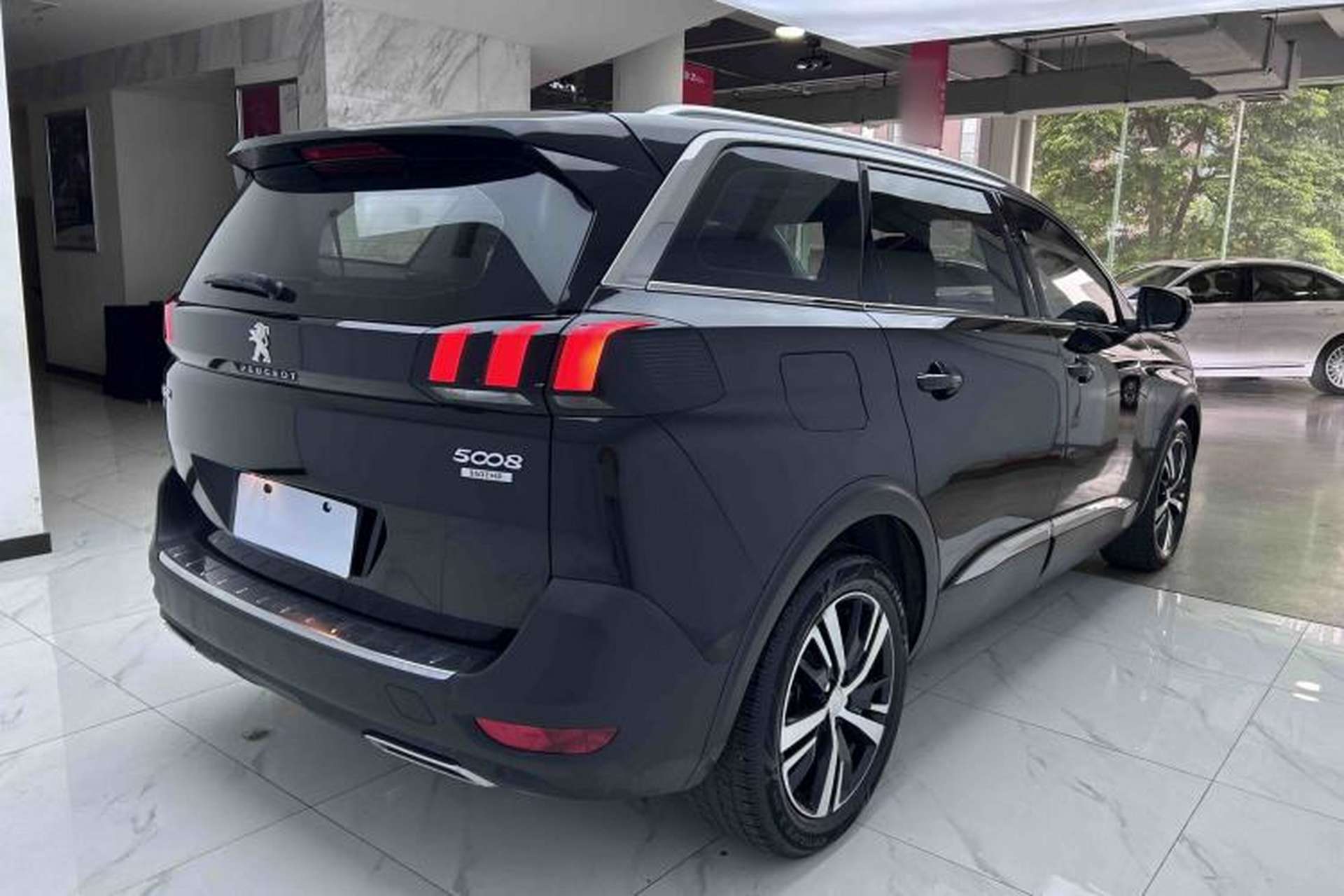 Used Peugeot 5008 2017 350THP 7-Seater Elite Edition Exterior 6