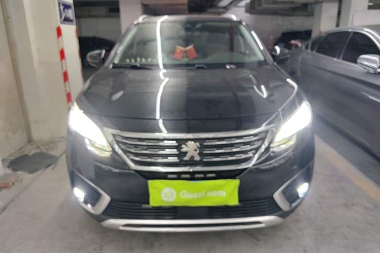 Used Peugeot 5008 2017 380THP 7-Seater Luxury Edition Front