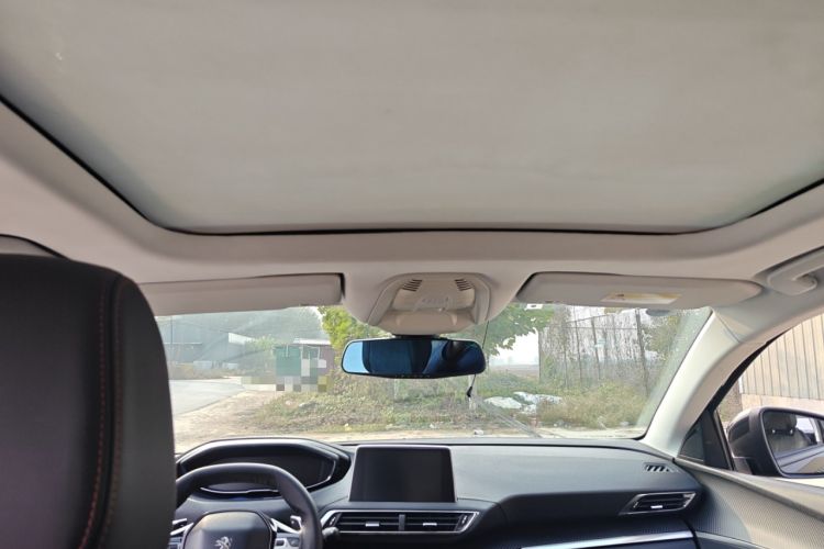 Used Peugeot 5008 2017 380THP 7-Seater Elite Edition Headliner