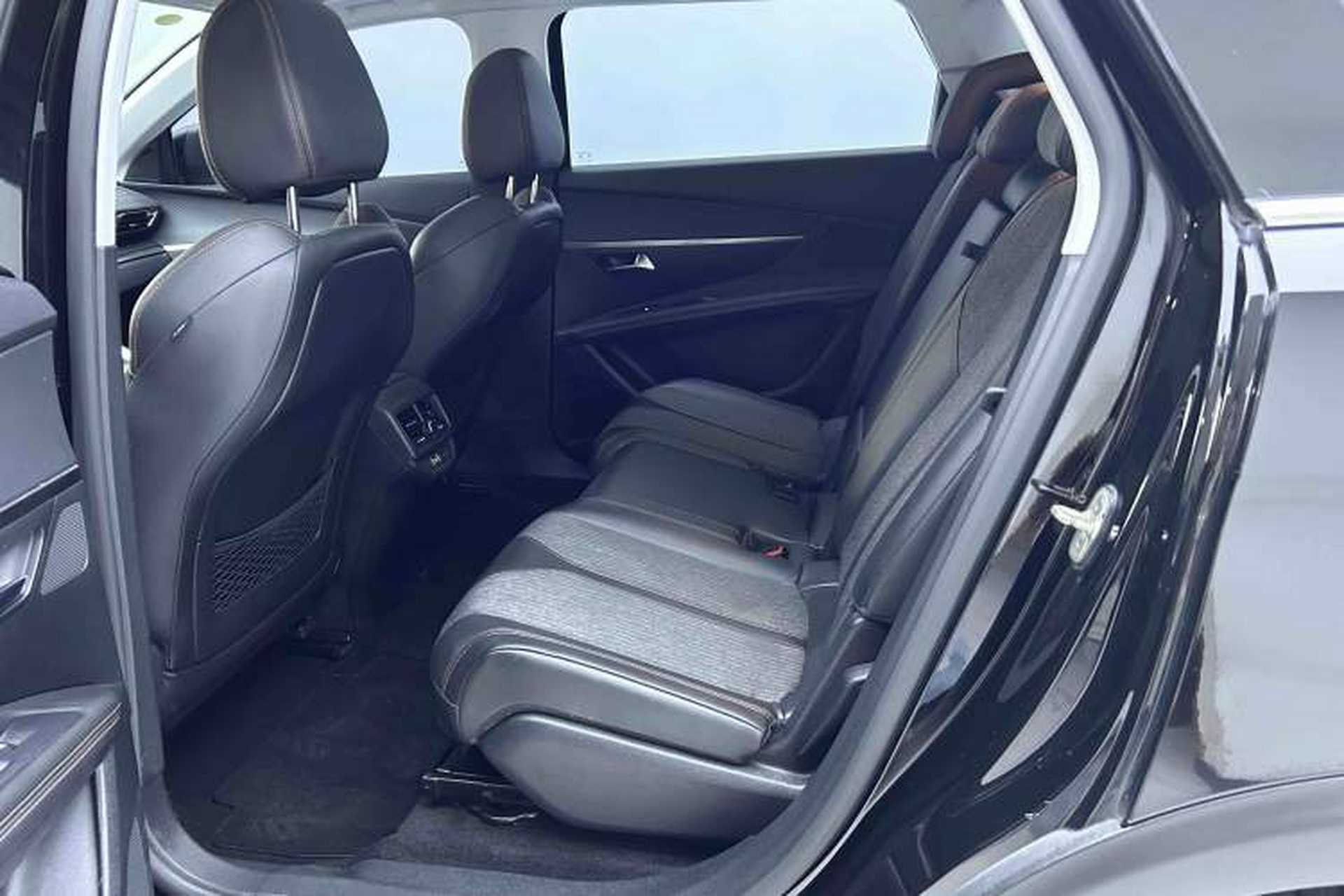 Used Peugeot 5008 2017 350THP 7-Seater Elite Edition Interior 2