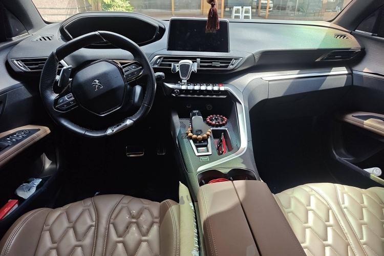 Used Peugeot 5008 2017 380THP 7-Seater Luxury GT Edition Interior 2