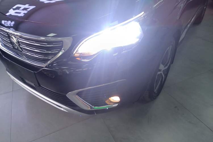 Used Peugeot 5008 2017 350THP 5-Seat Elite Edition Left Front Headlight