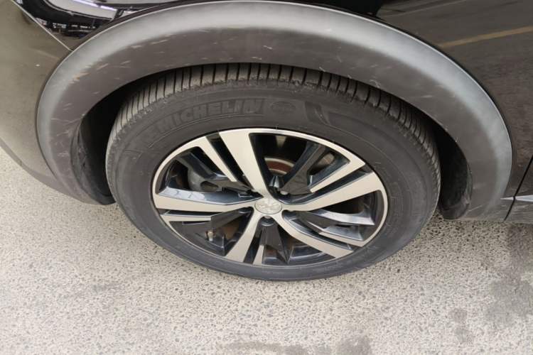 Used Peugeot 5008 2017 350THP 7-Seater Boundless Edition Left Front Wheel Hub