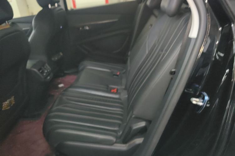 Used Peugeot 5008 2017 380THP 7-Seater Luxury Edition Left Rear Seat