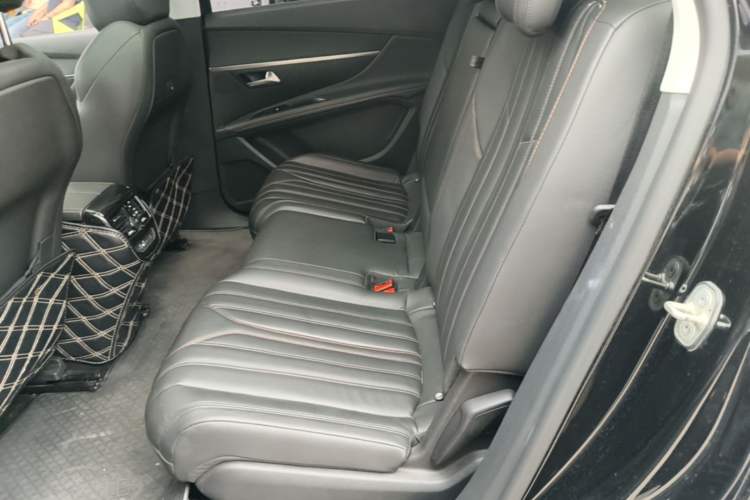 Used Peugeot 5008 2017 350THP 7-Seater Boundless Edition Left Rear Seat