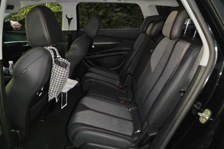 Used Peugeot 5008 2017 350THP 7-Seater Elite Edition Left Rear Seat