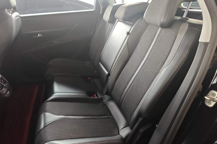 Used Peugeot 5008 2017 380THP 7-Seater Elite Edition Left Rear Seat