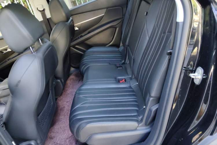Used Peugeot 5008 2017 380THP 7-Seater Luxury Edition Left Rear Seat