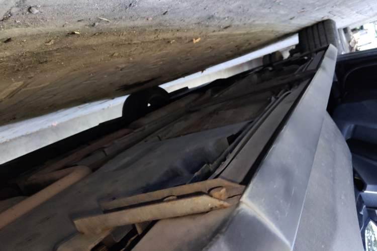 Used Peugeot 5008 2017 380THP 7-Seater Luxury Edition Left Side Sill