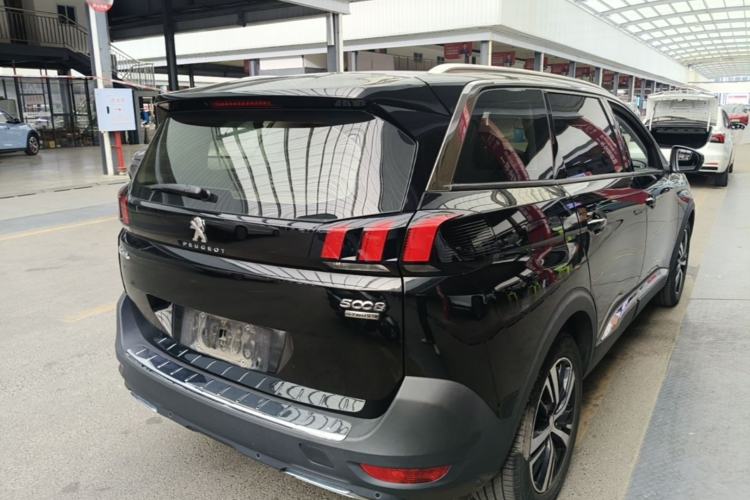 Used Peugeot 5008 2017 350THP 7-Seater Boundless Edition Rear Right 45 Deg