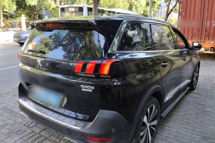Used Peugeot 5008 2017 380THP 7-Seater Luxury Edition Rear Right 45 Deg