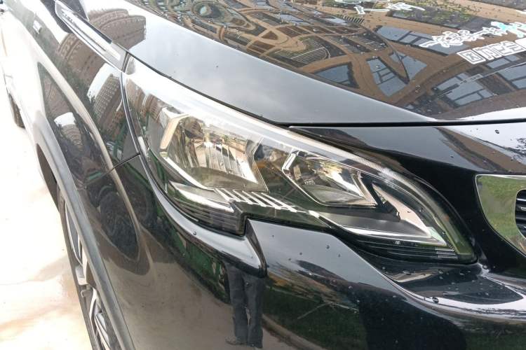 Used Peugeot 5008 2017 350THP 7-Seater Elite Edition Right Front Headlight