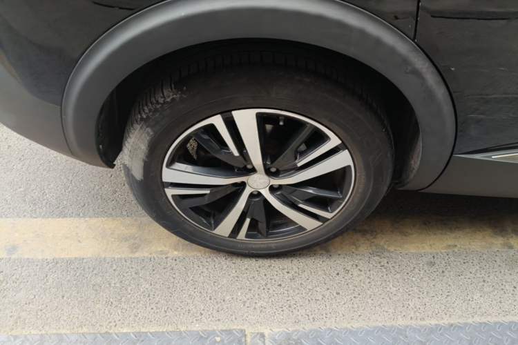 Used Peugeot 5008 2017 350THP 7-Seater Boundless Edition Right Rear Wheel Hub