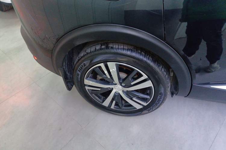 Used Peugeot 5008 2017 350THP 5-Seat Elite Edition Right Rear Wheel Hub