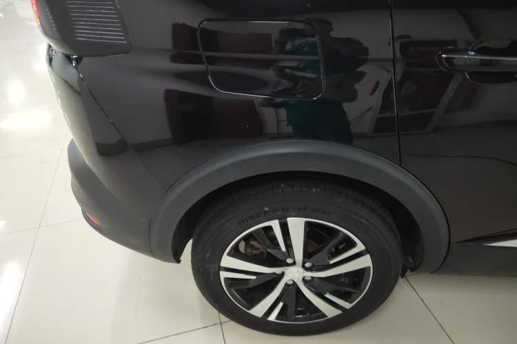 Used Peugeot 5008 2017 380THP 7-Seater Elite Edition Right Rear Wheel Hub