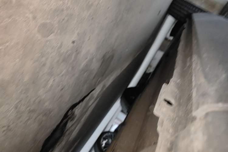 Used Peugeot 5008 2017 380THP 7-Seater Luxury Edition Right Side Sill
