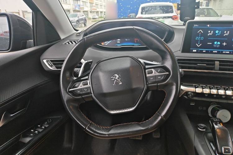 Used Peugeot 5008 2017 380THP 7-Seater Elite Edition Steering Wheel