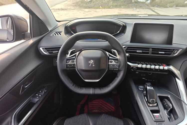 Used Peugeot 5008 2017 380THP 7-Seater Elite Edition Steering Wheel