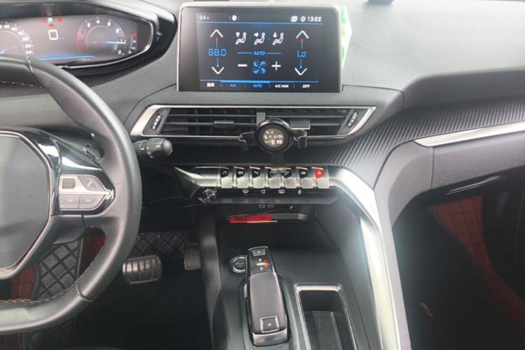 Used Peugeot 5008 2017 380THP 5-Seater Elite Edition Audio And AC Panel
