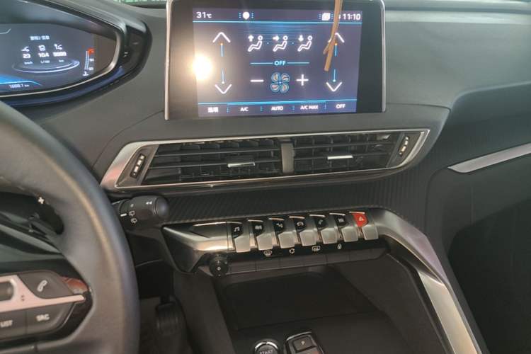 Used Peugeot 5008 2017 380THP 7-Seater Boundary-Free Edition Audio And AC Panel