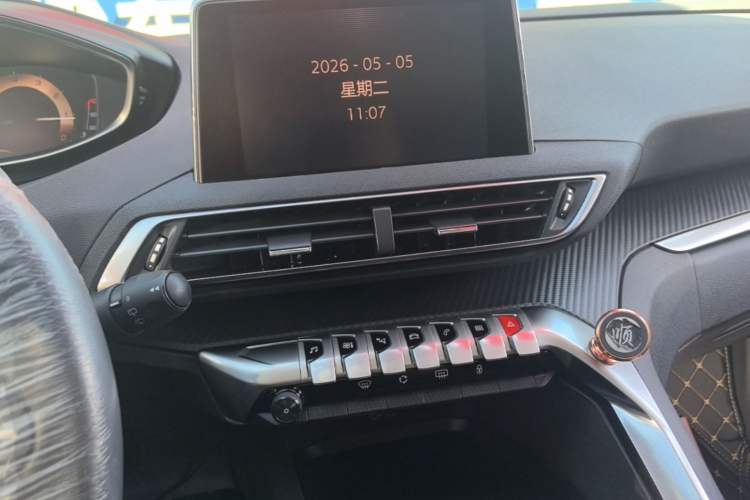Used Peugeot 5008 2017 350THP 5-Seat Elite Edition Audio And AC Panel