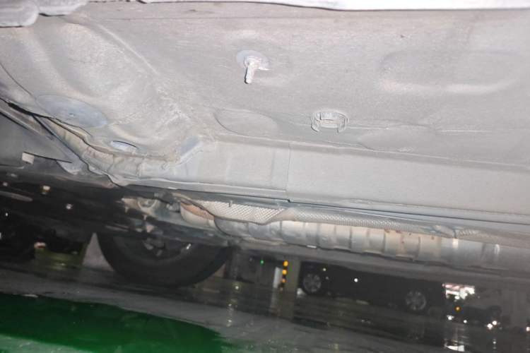 Used Peugeot 5008 2017 380THP 7-Seater Elite Edition Chassis Front