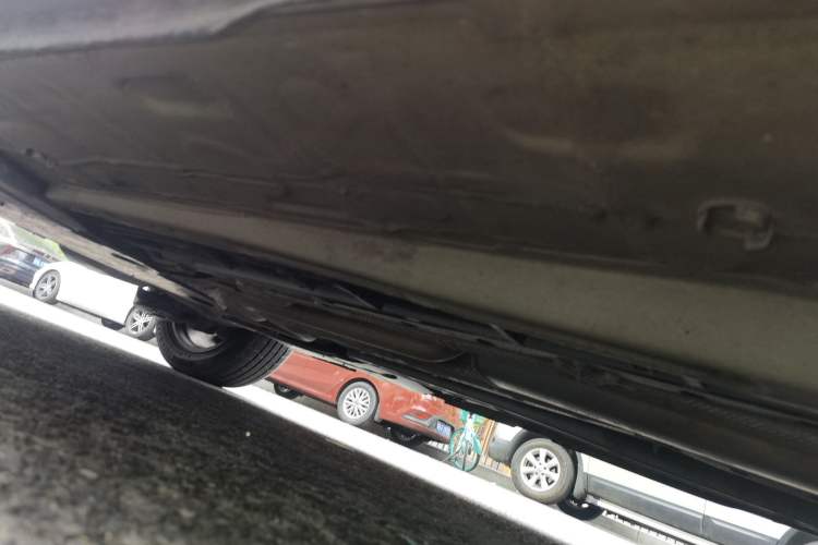 Used Peugeot 5008 2017 350THP 7-Seater Elite Edition Chassis Front Right