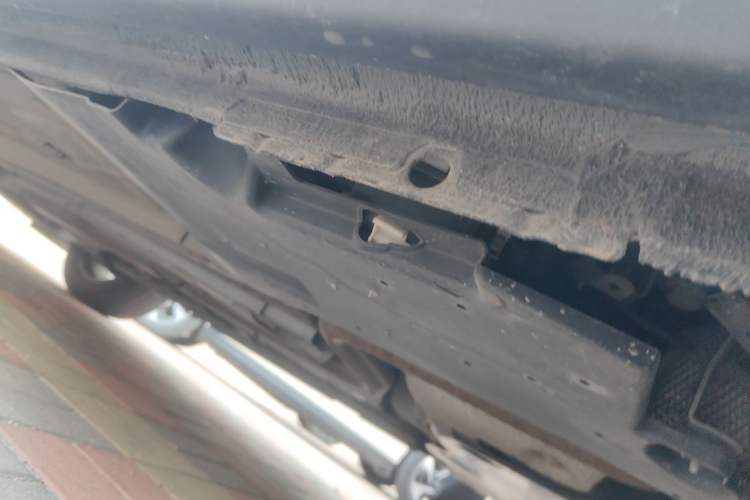 Used Peugeot 5008 2017 350THP 7-Seater Elite Edition Chassis Rear Left