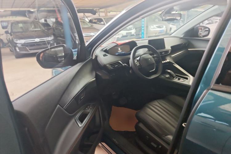 Used Peugeot 5008 2017 380THP 7-Seater Boundary-Free Edition Driver Seat