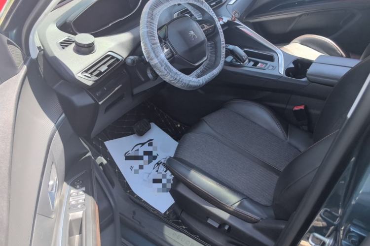 Used Peugeot 5008 2017 350THP 5-Seat Elite Edition Driver Seat