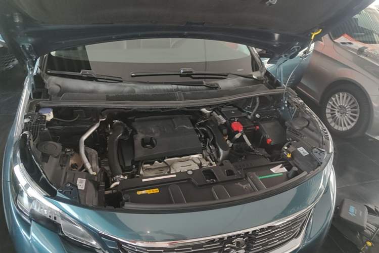 Used Peugeot 5008 2017 380THP 7-Seater Boundary-Free Edition Engine Bay