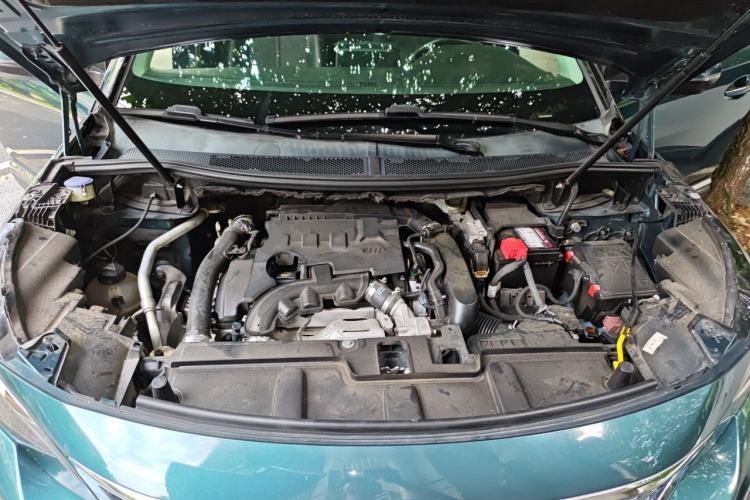Used Peugeot 5008 2017 350THP 7-Seater Elite Edition Engine Bay
