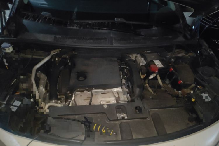 Used Peugeot 5008 2017 380THP 7-Seater Luxury Edition Engine Bay