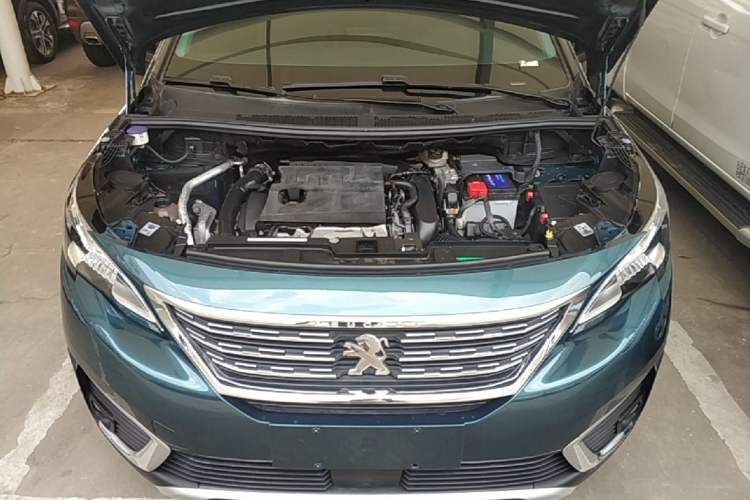 Used Peugeot 5008 2017 380THP 7-Seater Elite Edition Engine Bay