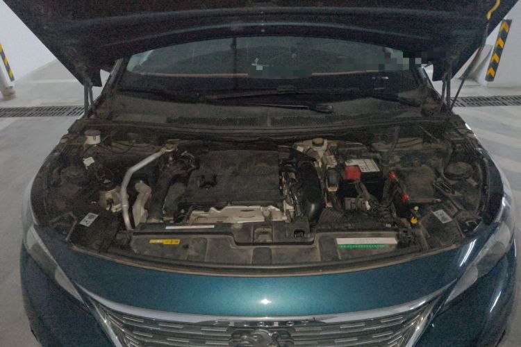 Used Peugeot 5008 2017 380THP 7-Seater Elite Edition Engine Bay