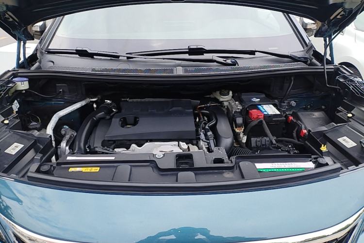 Used Peugeot 5008 2017 380THP 7-Seater Luxury GT Edition Engine Bay