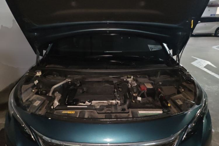 Used Peugeot 5008 2017 380THP 7-Seater Luxury GT Edition Engine Bay