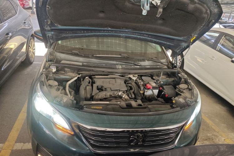 Used Peugeot 5008 2017 350THP 7-Seater Elite Edition Engine Bay