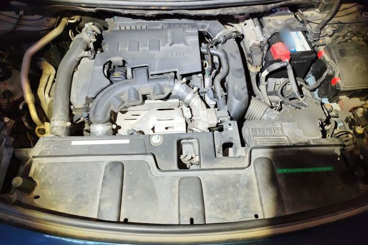 Used Peugeot 5008 2017 350THP 7-Seater Elite Edition Engine Bay